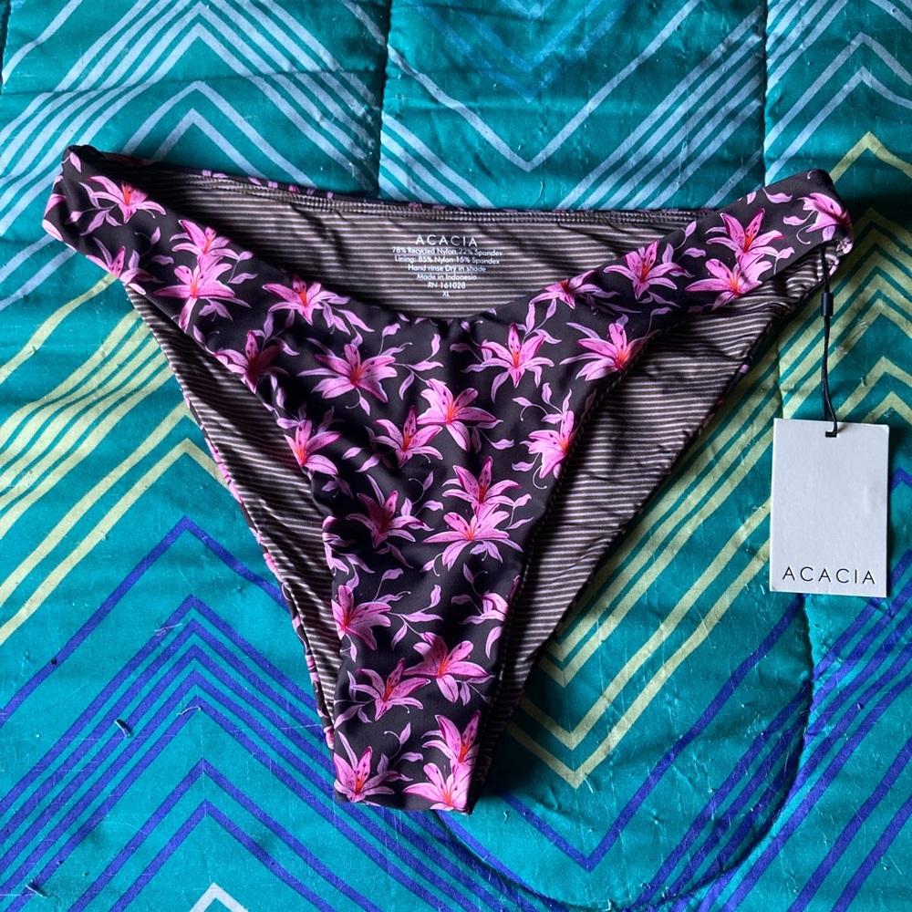 🦭Acacia Zuma Bottoms